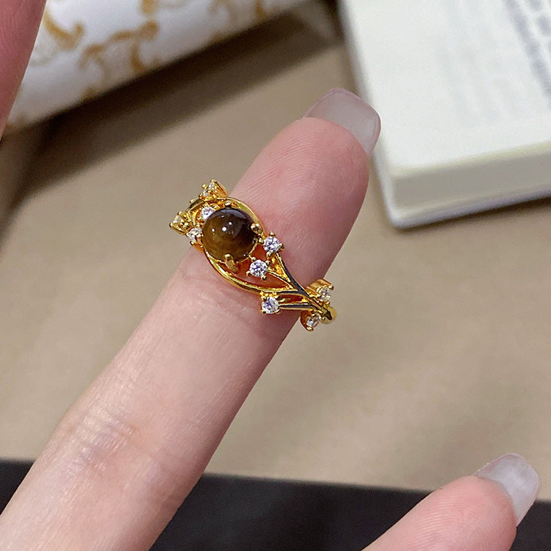 Anillo de Cobre Bañado en Oro Mate con Forma Geométrica, Ojo de Tigre y Circonitas para Mujer, Estilo Vintage Artístico Minimalista para Dedo Índice