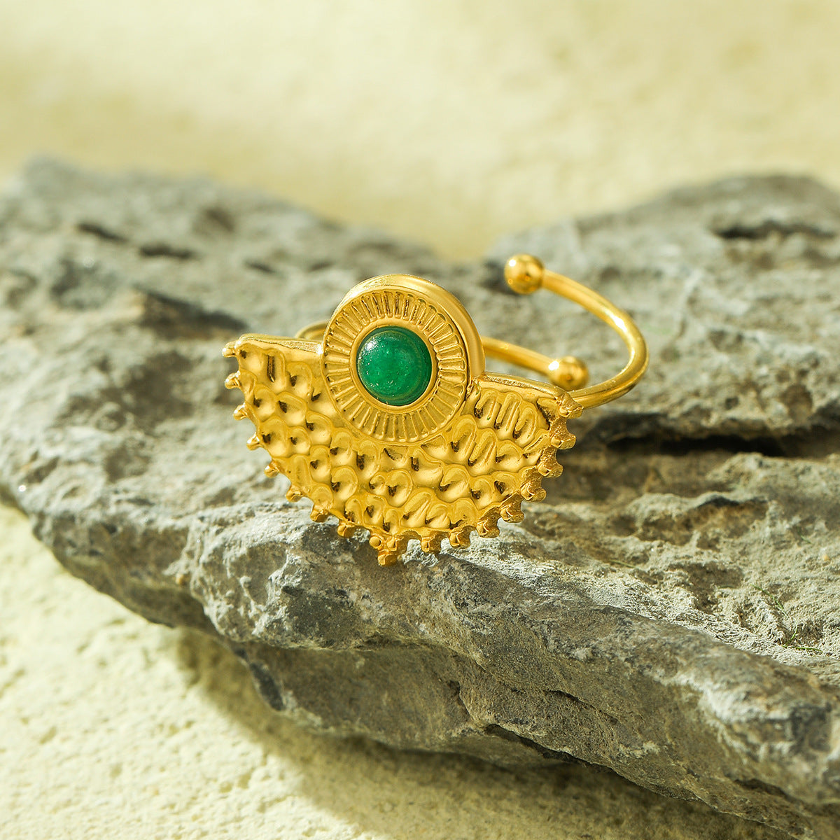 Anillo con forma de abanico a la moda de acero inoxidable con baño de oro de 18 quilates e incrustaciones de turquesa, ajustable para mujer