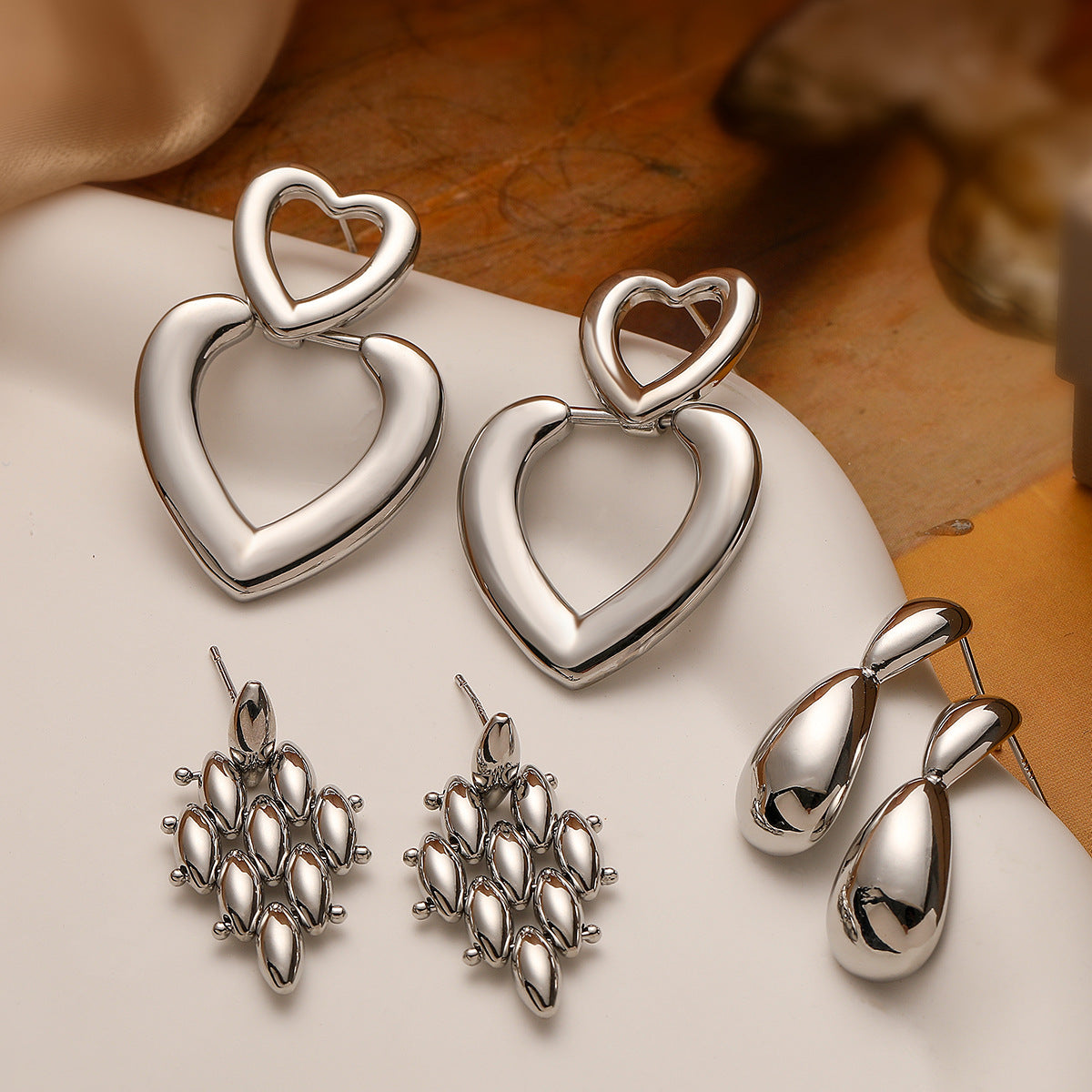 Geometric Copper Earrings with Gold Plating for Women, Micro-Paved Design, Fashionable and Versatile Everyday Studs