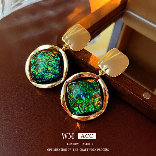 Vintage Resin Earrings with Geometric Diamond Shape, Alloy Body and Gold-Plated Finish, Stainless Steel Posts, Minimalist Luxe Women's Fashion Ear Jewelry