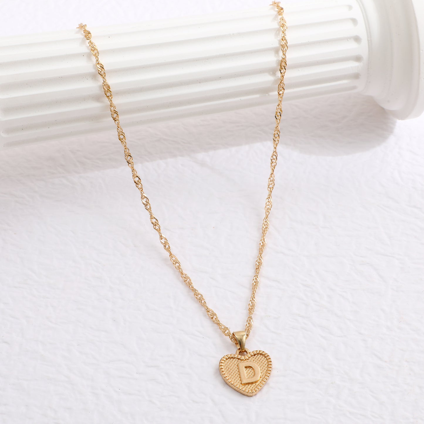 Minimalist Heart Letter Zinc Alloy Plated Necklace Singapore Chain Women