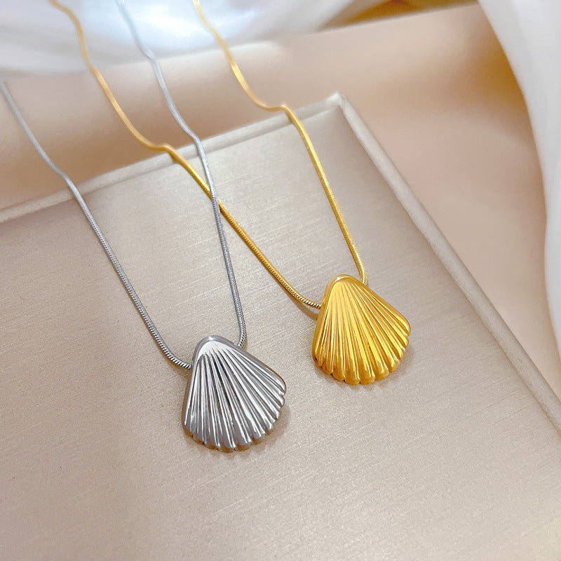 Minimalist Geometric Shell Pendant Necklace in Titanium Steel with Gold Plating for Women and Men