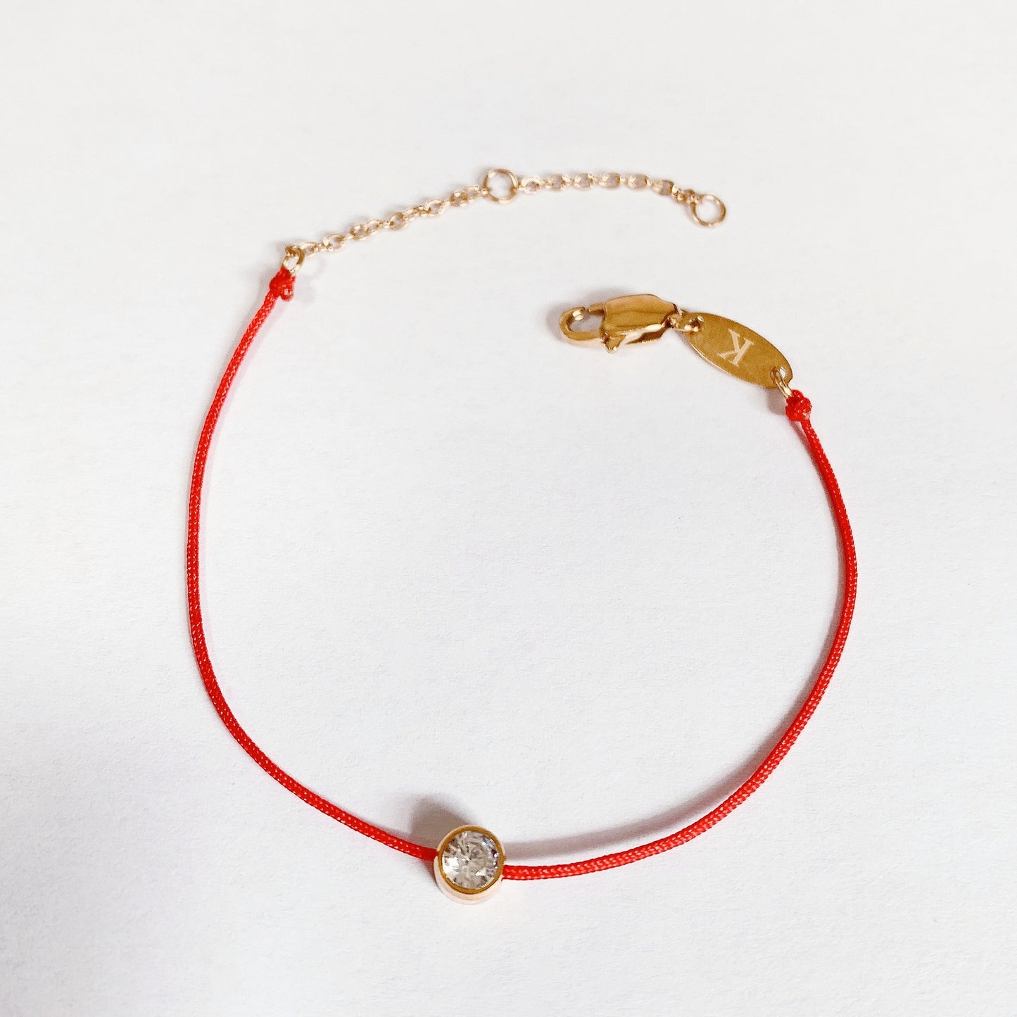 Bracciale Originale in Lega di Ottone Placcato Oro Rosa a Foglia con Cordino Rosso per Donna e Uomo