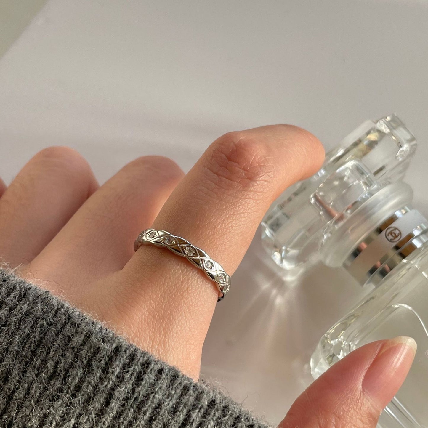 Minimalist Geometric S925 Sterling Silver Ring for Women with Pavé Zirconia