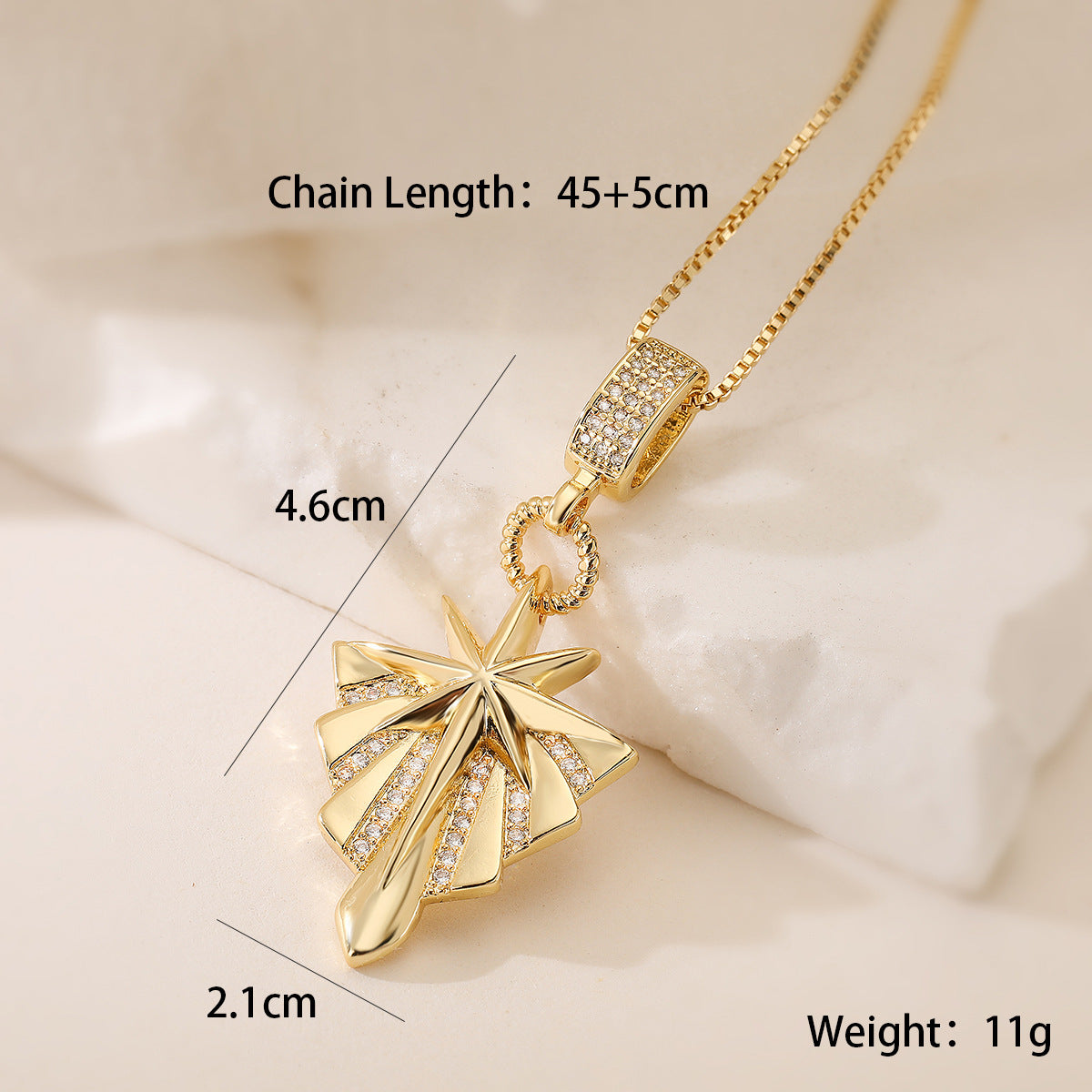 Minimalist Geometric Eight-Pointed Star Pendant Necklace for Women with Copper Base Plated in 18K Gold and Zircon Inlay