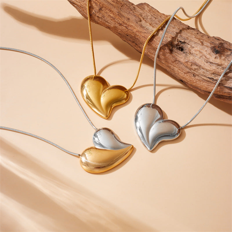 Collar Corazón de Acero Inoxidable Bañado, Minimalista y Vintage