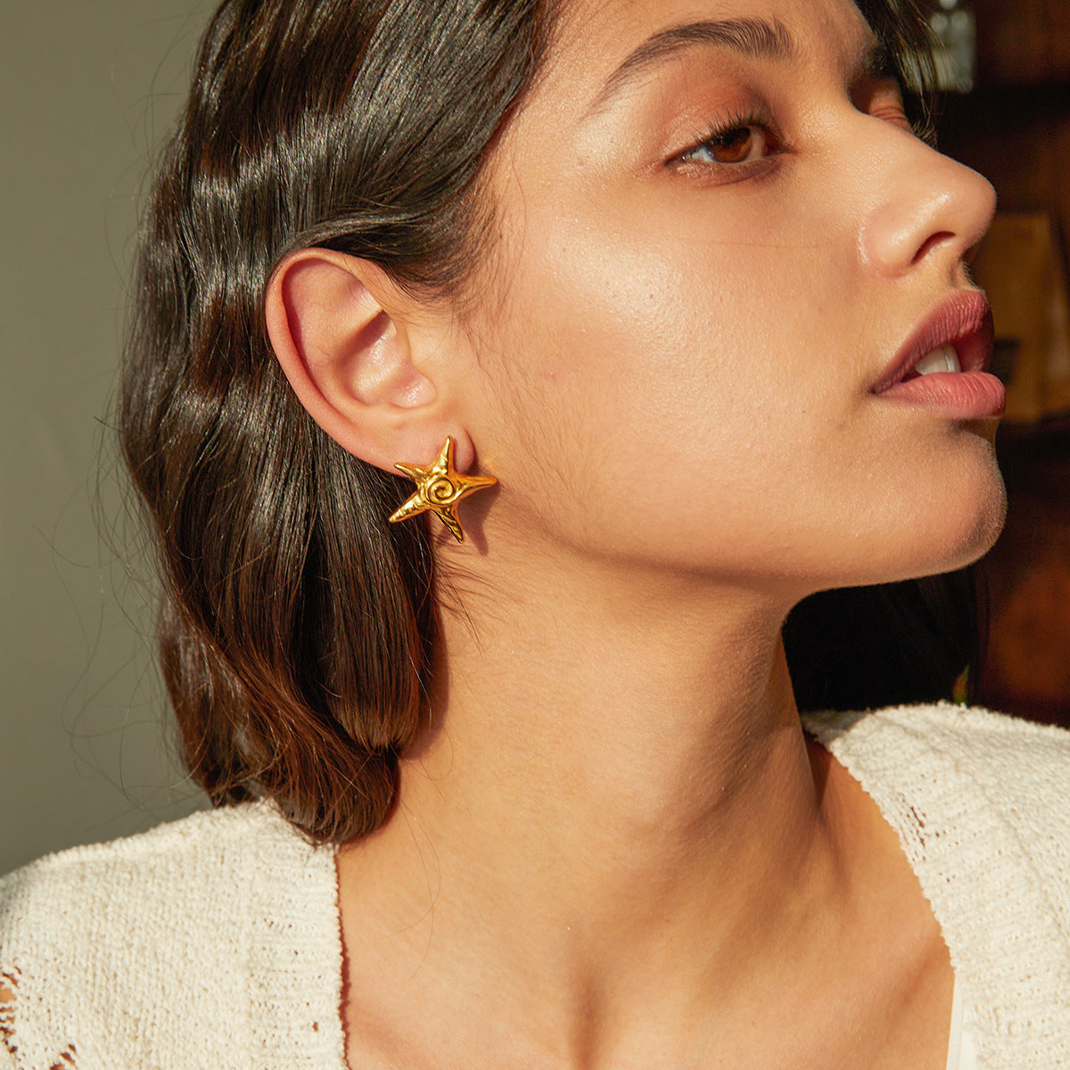 Fashion Unisex 18K Gold Plated Stainless Steel Starfish Spiral Circle Stud Earrings and Necklace Set