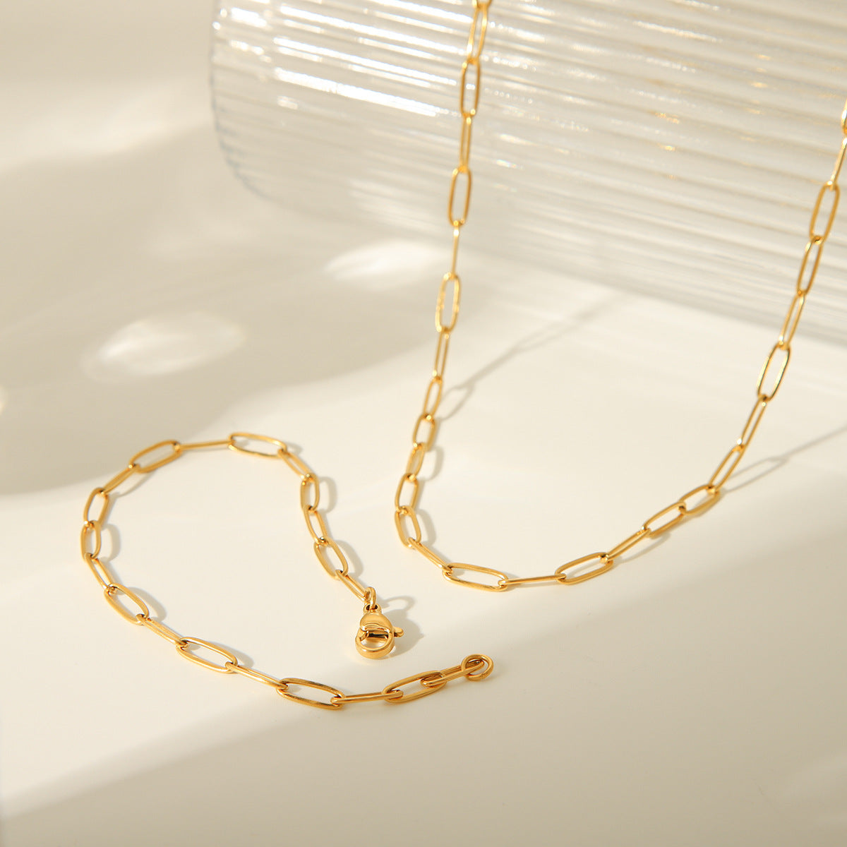 Minimalist 18K Gold Plated Geometric Titanium Steel O-Chain Necklace for Women