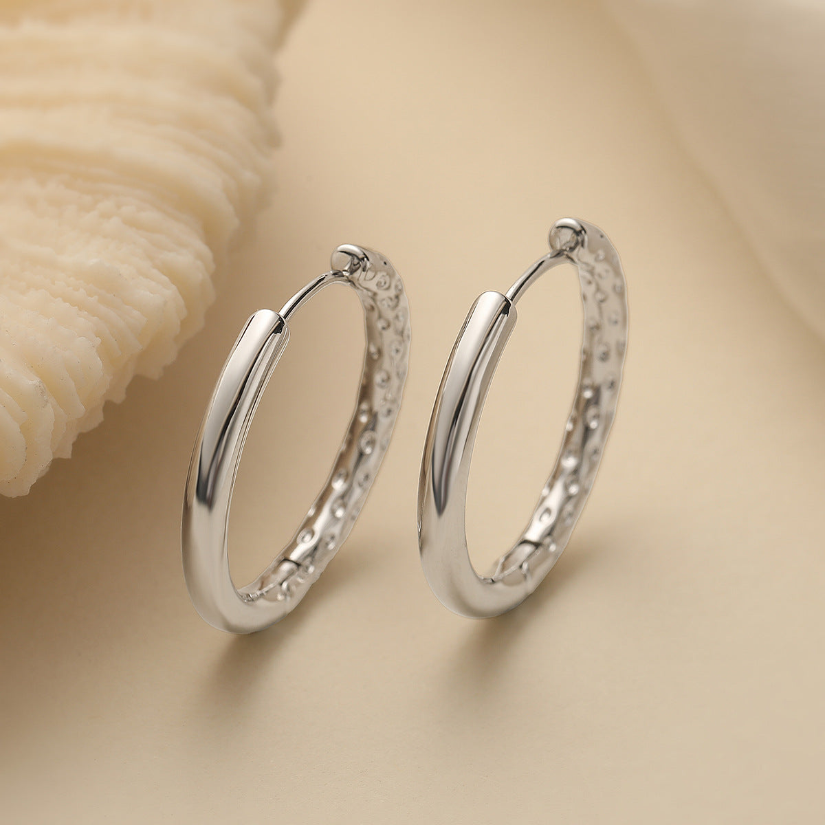 Orecchini a Cerchio Geometrici Minimalisti in Rame Placcati Oro 18K da Donna