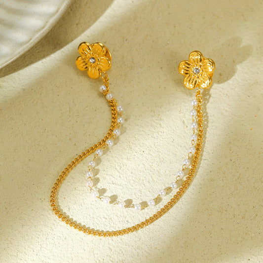 Fashionable Geometric Pearl and Rhinestone Brooch in Stainless Steel with Plating Finish for Shirt Collar