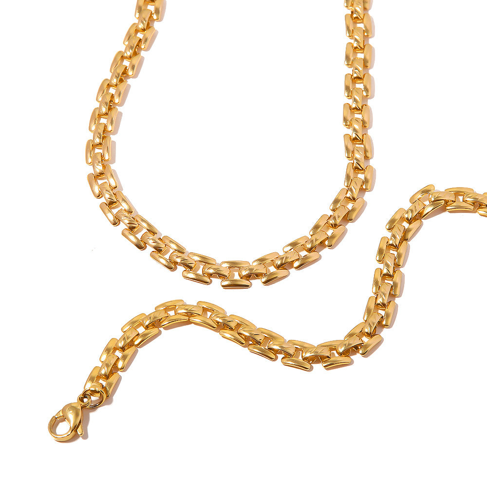 Geometric Style 18K Gold Plated Stainless Steel Bracelet with Circular Pendant for Women