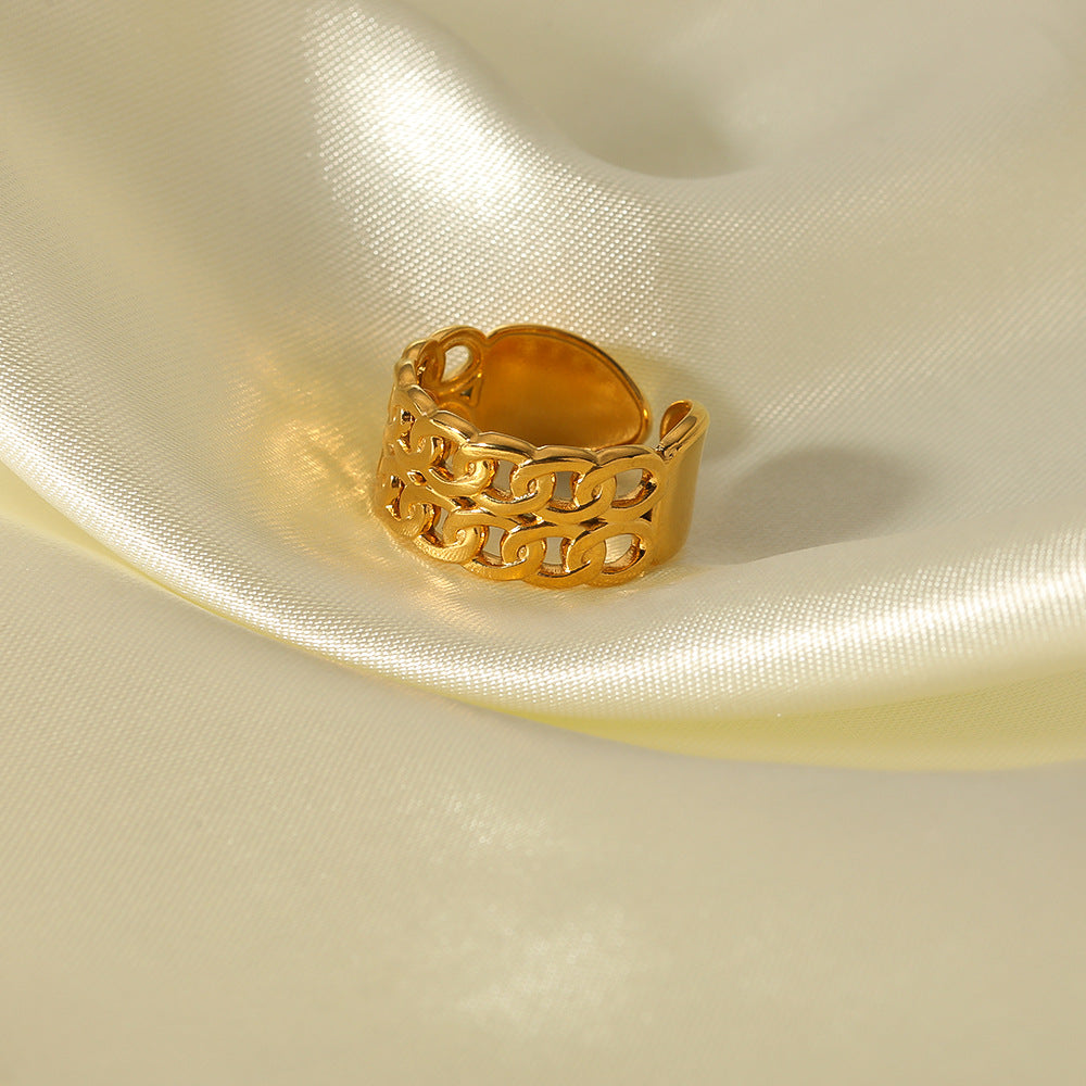 Anello Minimalista Geometrico Regolabile in Acciaio Inossidabile con Dettaglio Doppia Catena Vuota e Finitura Placcata Sottovuoto 18K