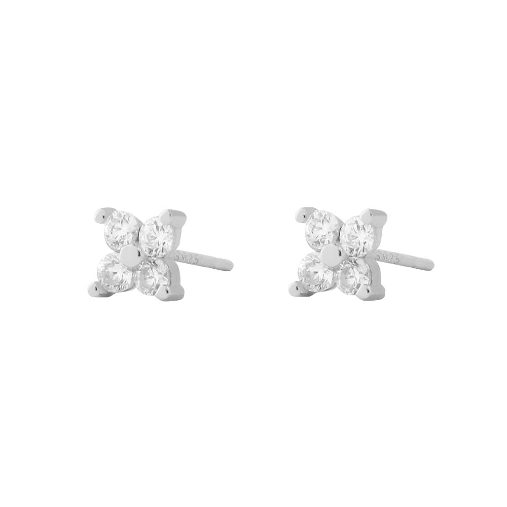 Elegante juego de joyas de plata esterlina 925 con trébol de cuatro hojas para mujer con collar, pulsera y aretes con colgante floral chapado