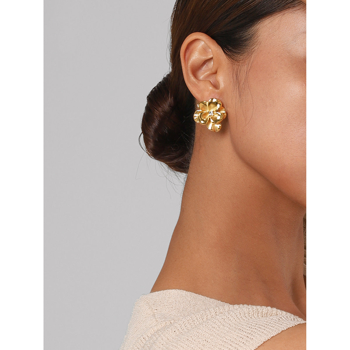 Elegant 18K Gold Plated Titanium Steel Floral Earrings