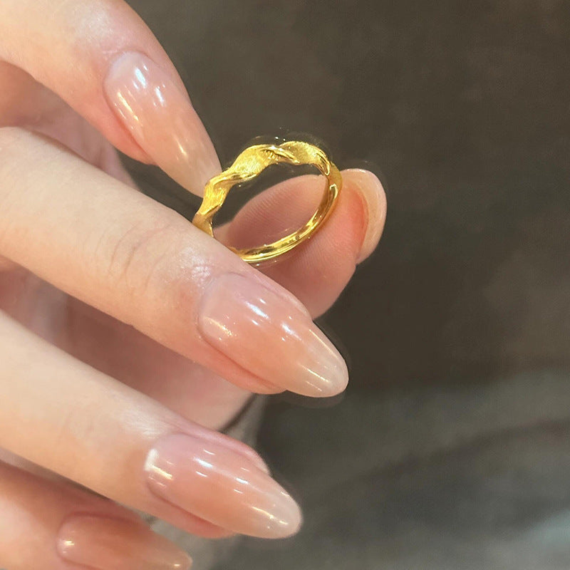 Anello regolabile minimalista geometrico in rame placcato oro per donna con sensazione di lusso e versatilità per l'uso quotidiano