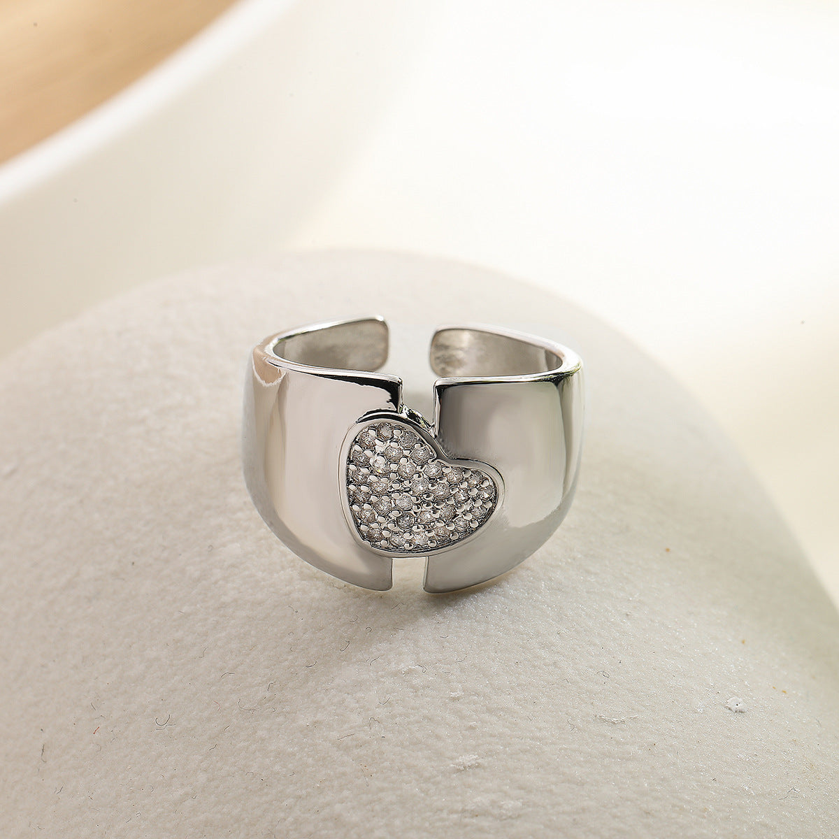 Minimalist Heart-Shaped Copper Ring with Micro-Pave Zirconia for Women
