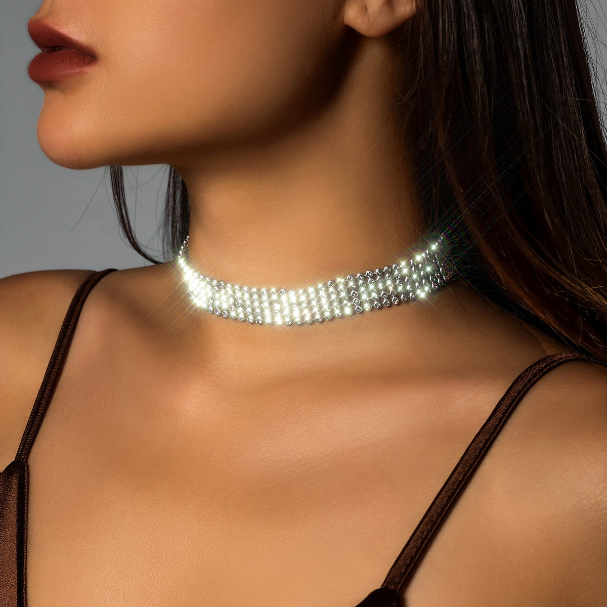 Collana Girocollo Geometrica Lucida con Strass da Donna con Maglia a Rete di Diamanti e Design Imponente