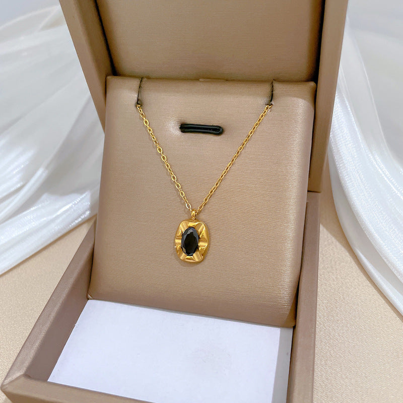 Minimalist Geometric Black Onyx Pendant Necklace in Titanium Steel with Gold Plating for Women and Men
