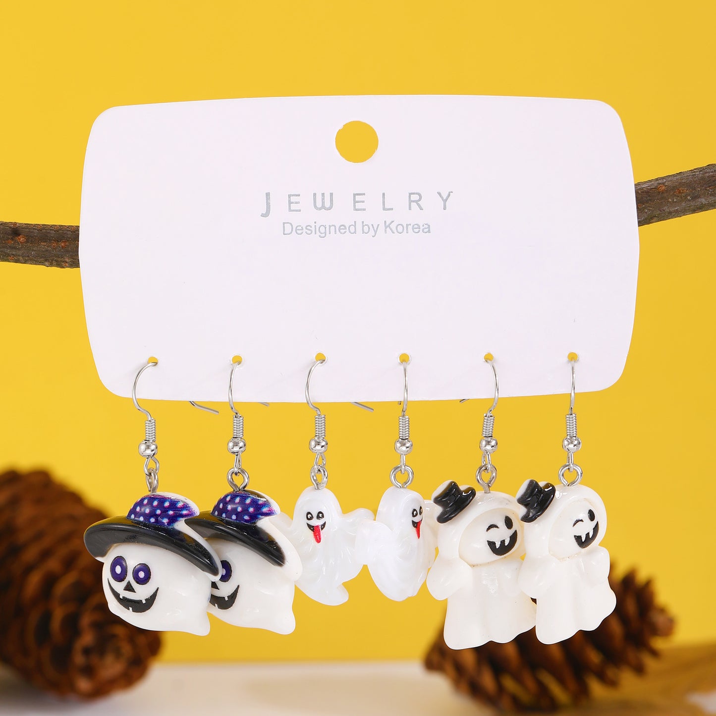 Orecchini Fantasma Zucca di Halloween da Donna con Struttura in Resina e Finitura Smaltata, Design a Forma Geometrica con Motivi Festivi