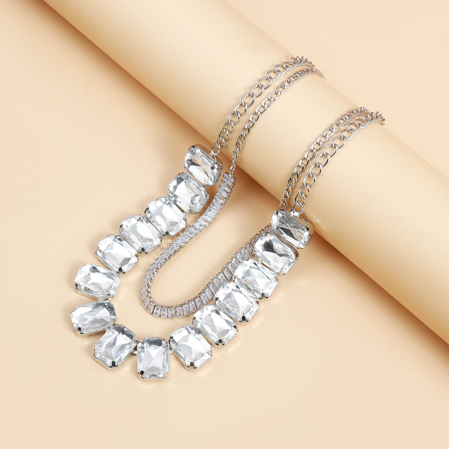 Fashionable Crystal-Embellished Clavicle Necklace with Tassel and Heart Shape in Alloy with Plating Finish for Women