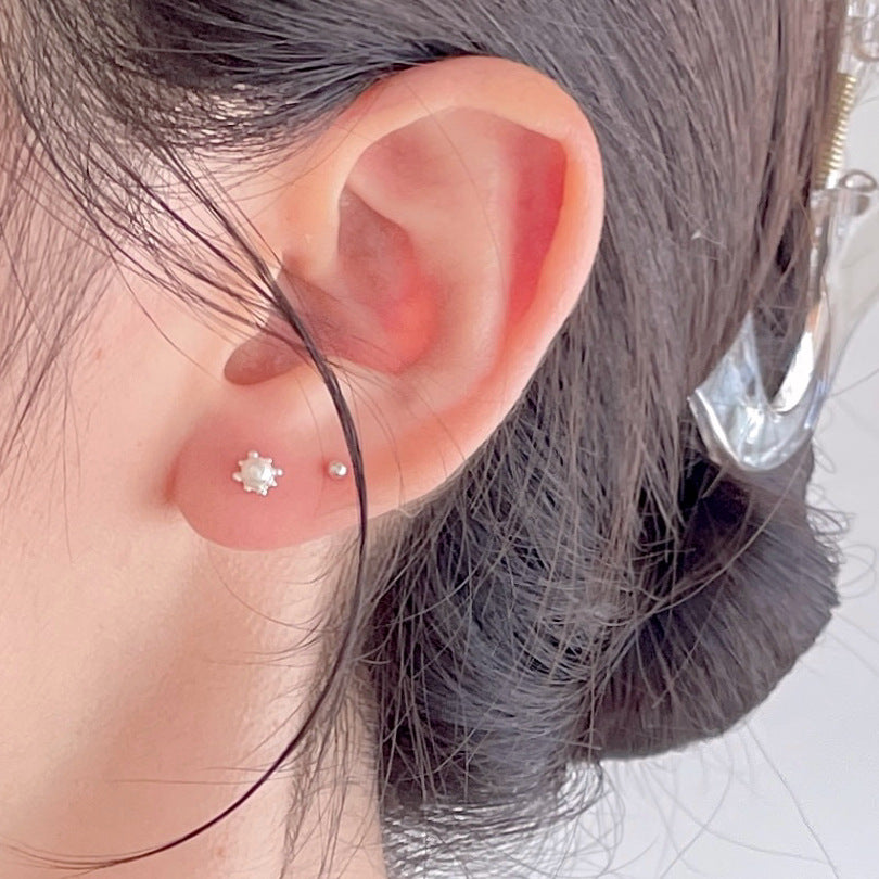 Aretes de perlas con forma de letra minimalista de plata de ley 925 con baño de oro