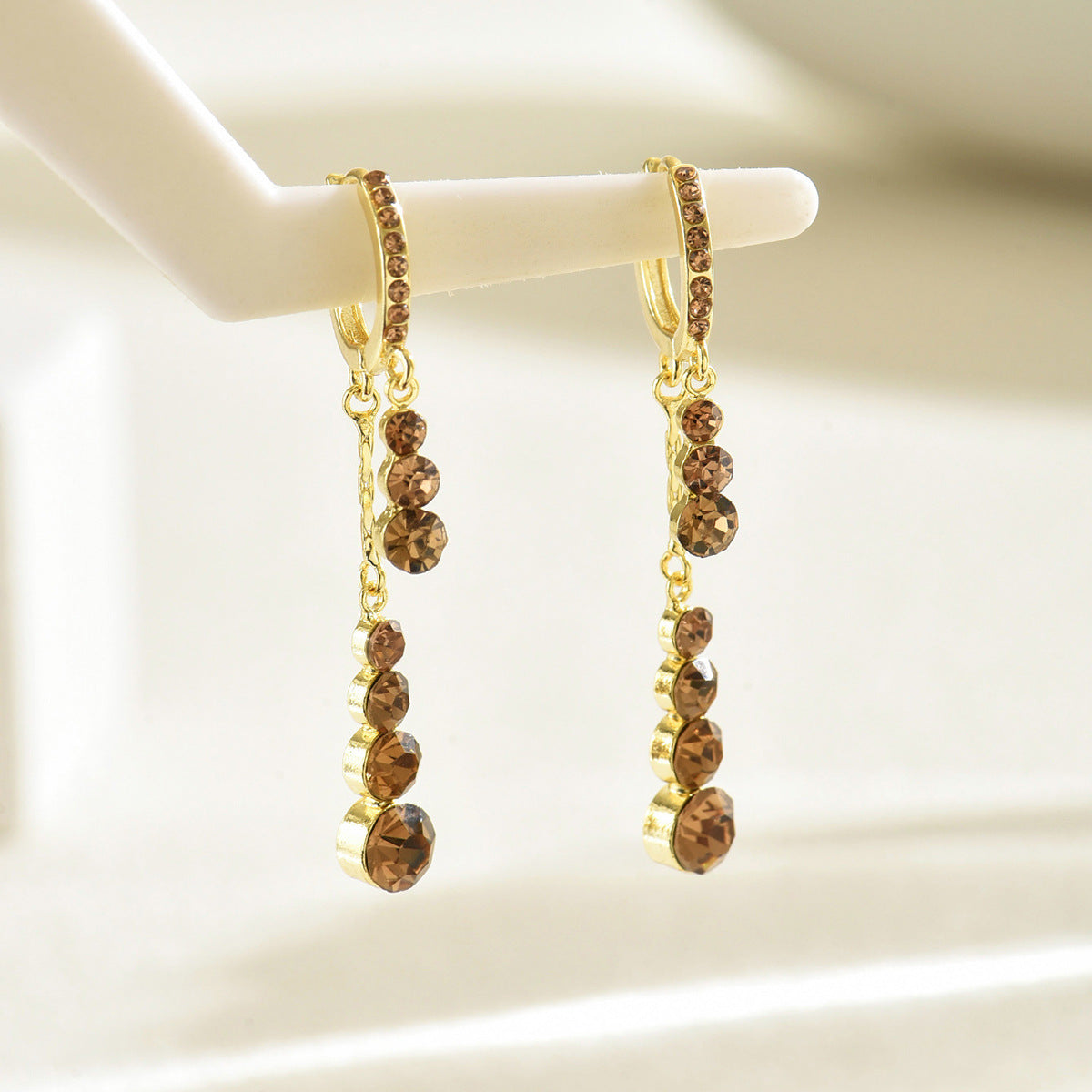 Pendientes de Cobre para Mujer de Estilo Geométrico Urbano con Incrustaciones de Pedrería y Postes de Acero Inoxidable