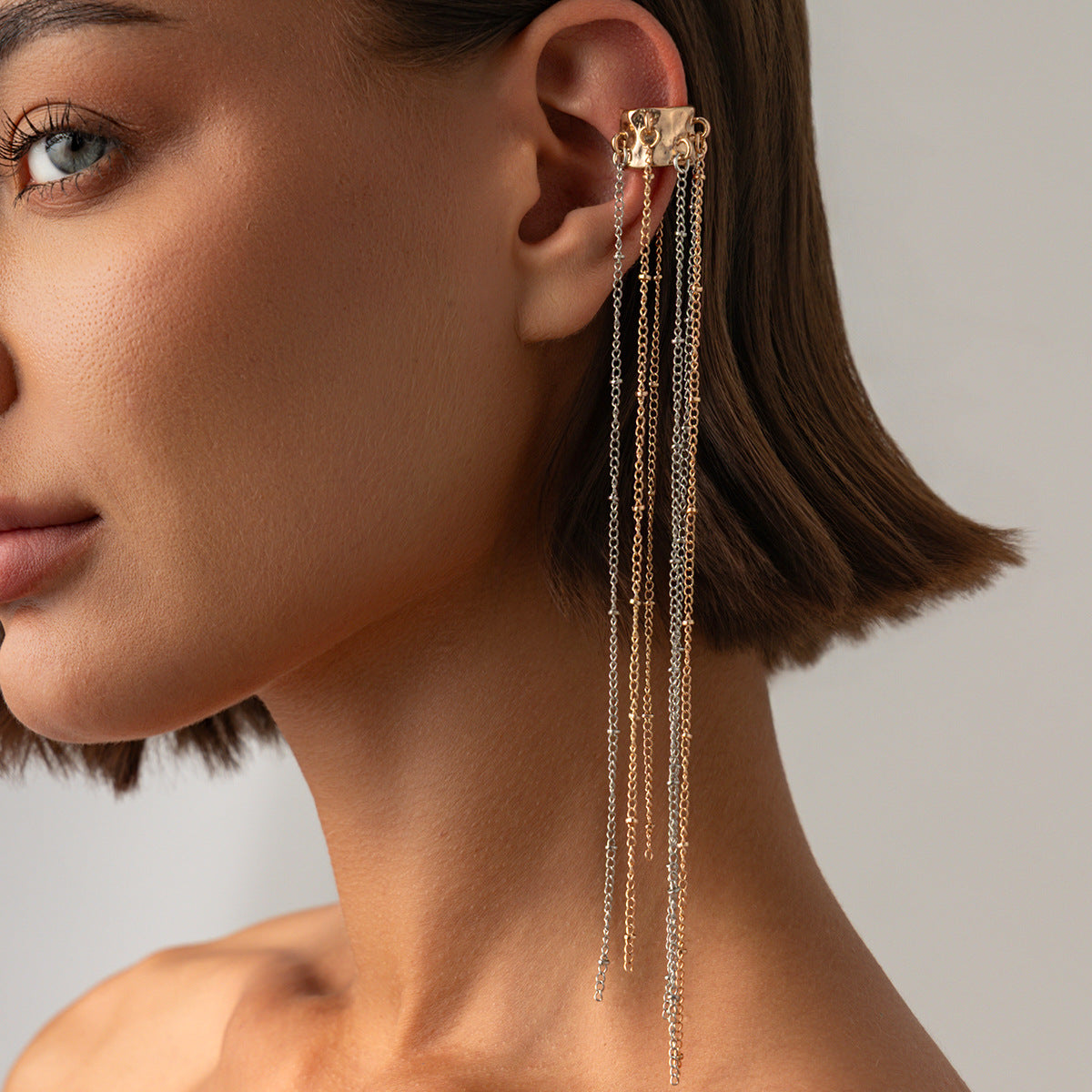 Elegant Punk Rhinestone Star Plated Alloy Cable Chain Tassel Earrings for Women