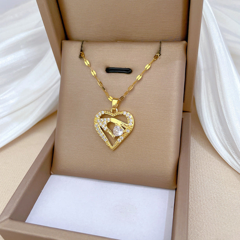 Collana Minimalista a Cuore in Acciaio al Titanio con Intarsio di Strass per Donna e Uomo, Delicata Catena alla Clavicola con Design Geometrico