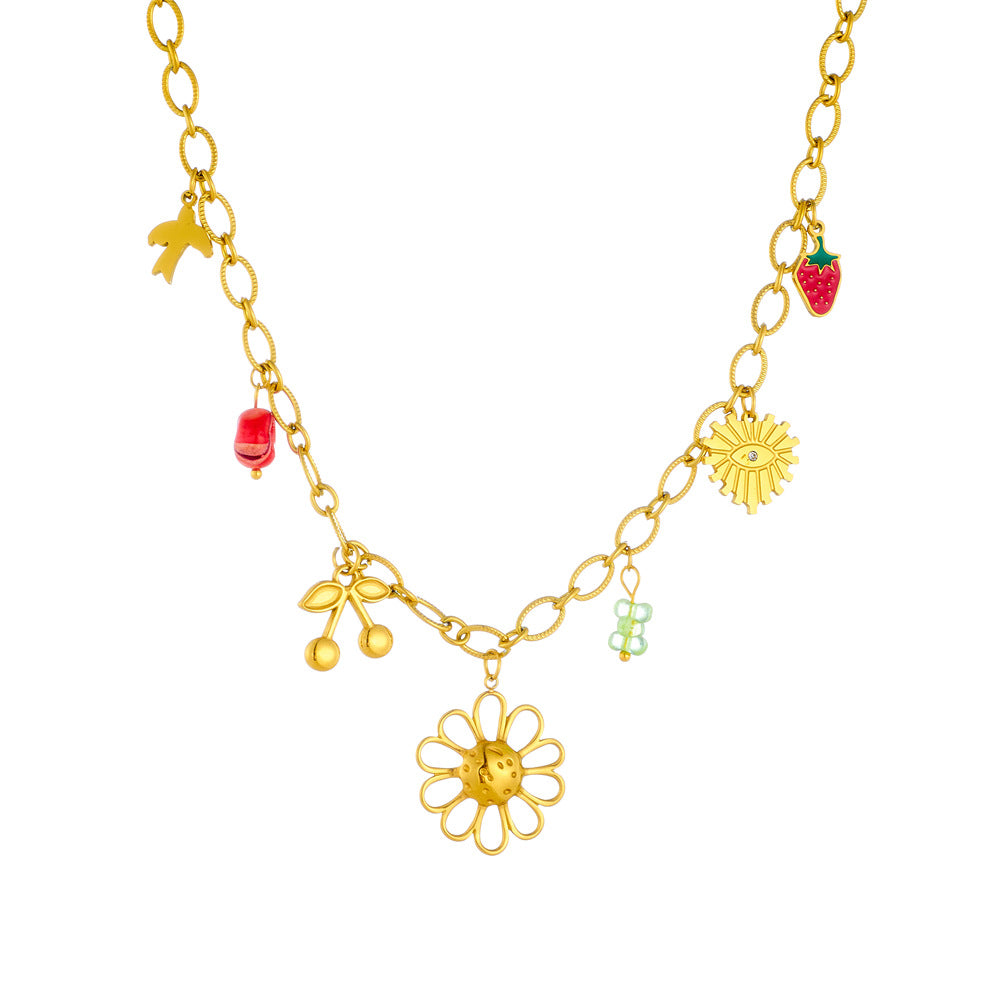 Collana con pendente a cuore e fiore di ciliegio minimalista in acciaio inossidabile con finitura placcata su catena a O per donna