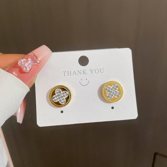 Minimalist Geometric Clover-Shaped Titanium Steel Stud Earrings with Plating Finish for Women