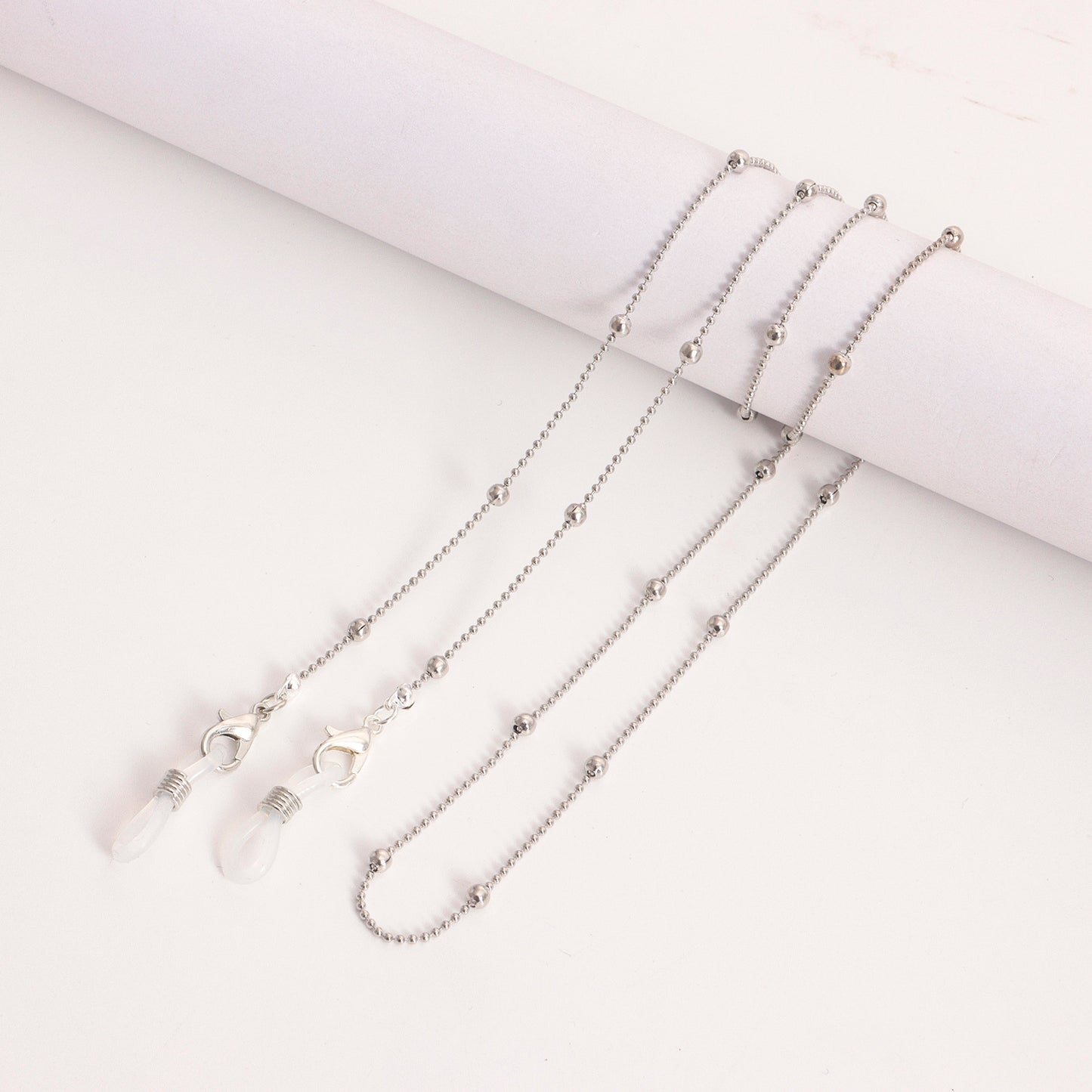 Sweet Geometric Line Alloy Mask and Glasses Chain for Women