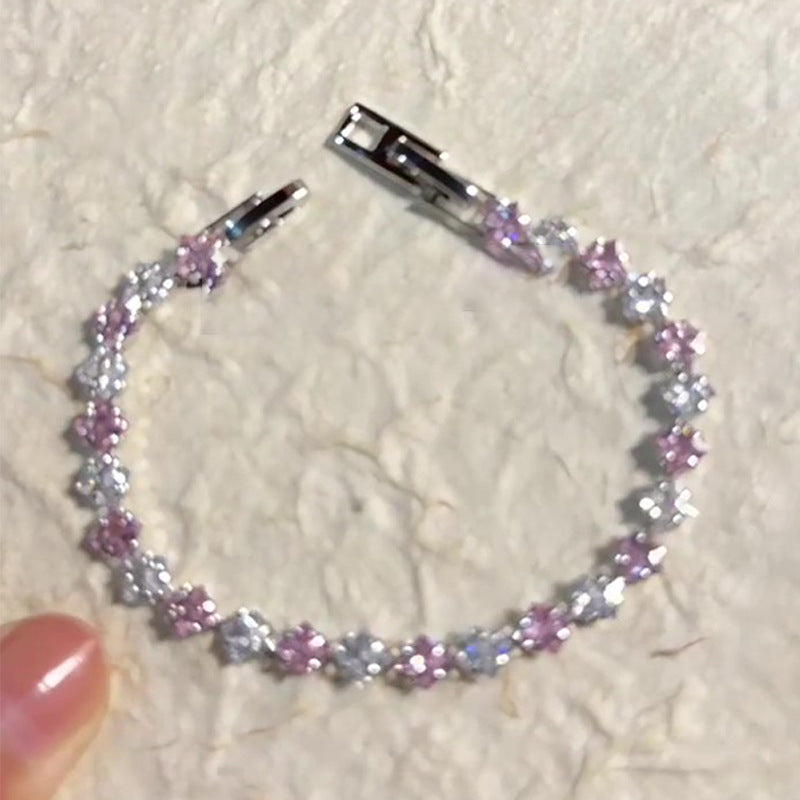 Bracciale da donna minimalista ed elegante in rame, con zirconi, design geometrico e stile lussuoso
