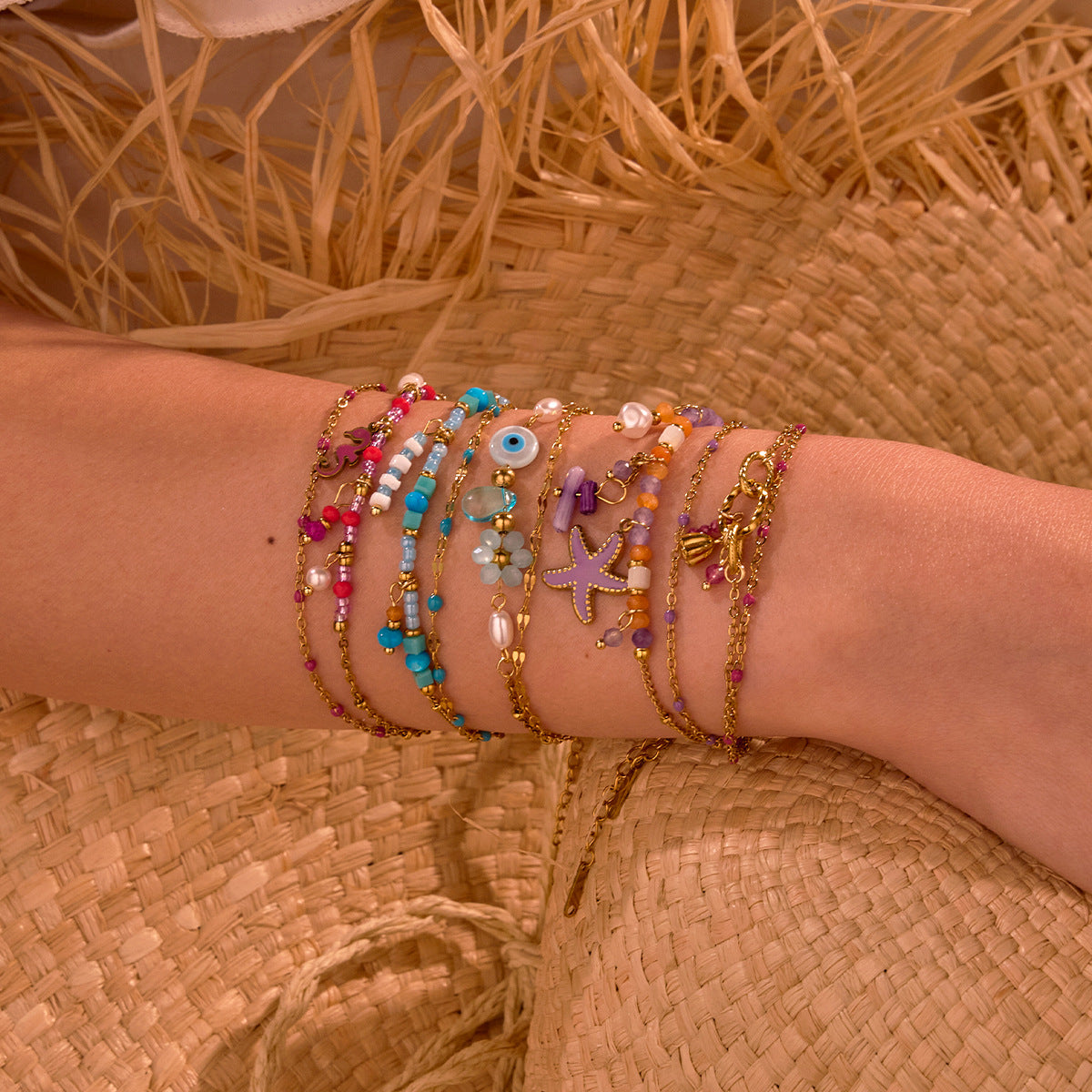 Bohemian Style Starfish and Floral Pattern Stainless Steel Plated Bracelet for Women with Geometric Design and Fresh Aesthetic