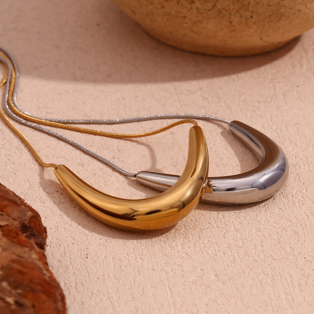 Collana da Donna con Ciondolo Geometrico Minimalista ad Arco a V in Acciaio Inossidabile Placcato Oro 18K con Catena Snake