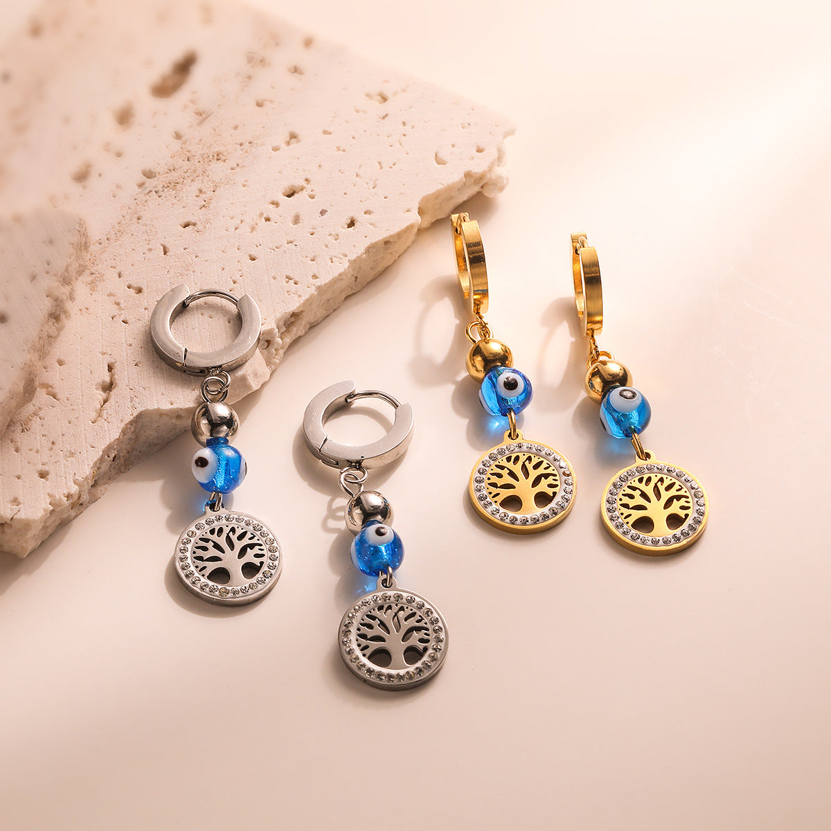 Orecchini da donna minimalisti geometrici in acciaio al titanio placcato oro con zirconi a forma di albero