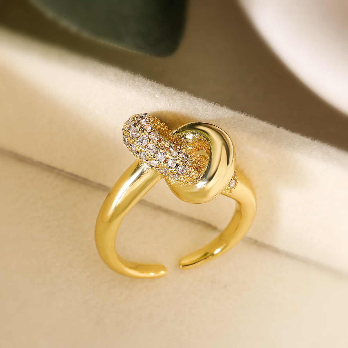 Minimalist Geometric Open Ring for Women Made of Copper with 18K Gold Plating and Micro-Paved Zirconia