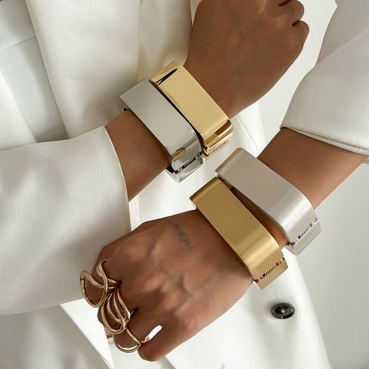 Sweet and Cool Minimalist Geometric Open Bangle Bracelet for Women with Mirror-Finish Plated Alloy and Spring Clasp