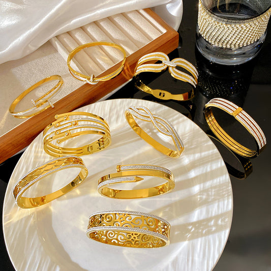 Minimalist Luxury Gold Plated Geometric Roman Number Cubic Zirconia Inlay Stainless Steel Cuff Bracelet for Women