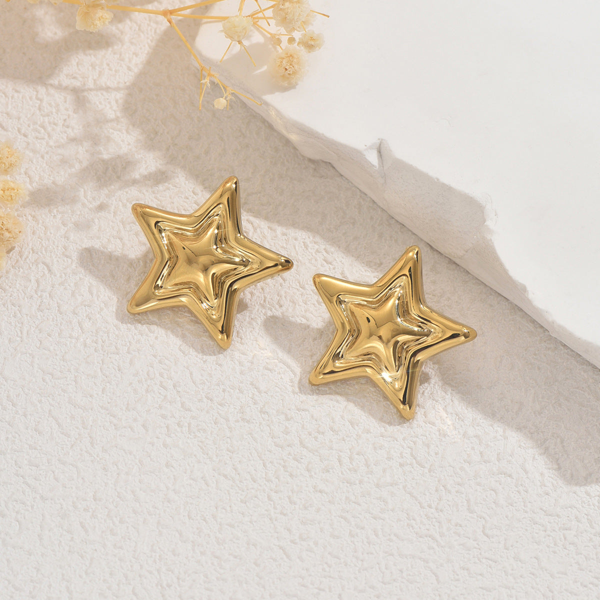 Pendientes de Cobre Minimalistas Geométricos en Forma de Estrella con Baño de Oro de 18K para Mujer, Poste de Acero Inoxidable, Elegantes para el Uso Diario
