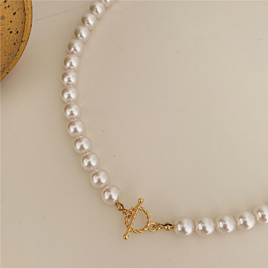 Minimalist Star-Shaped 925 Sterling Silver Pearl Necklace with Plated Finish for Women