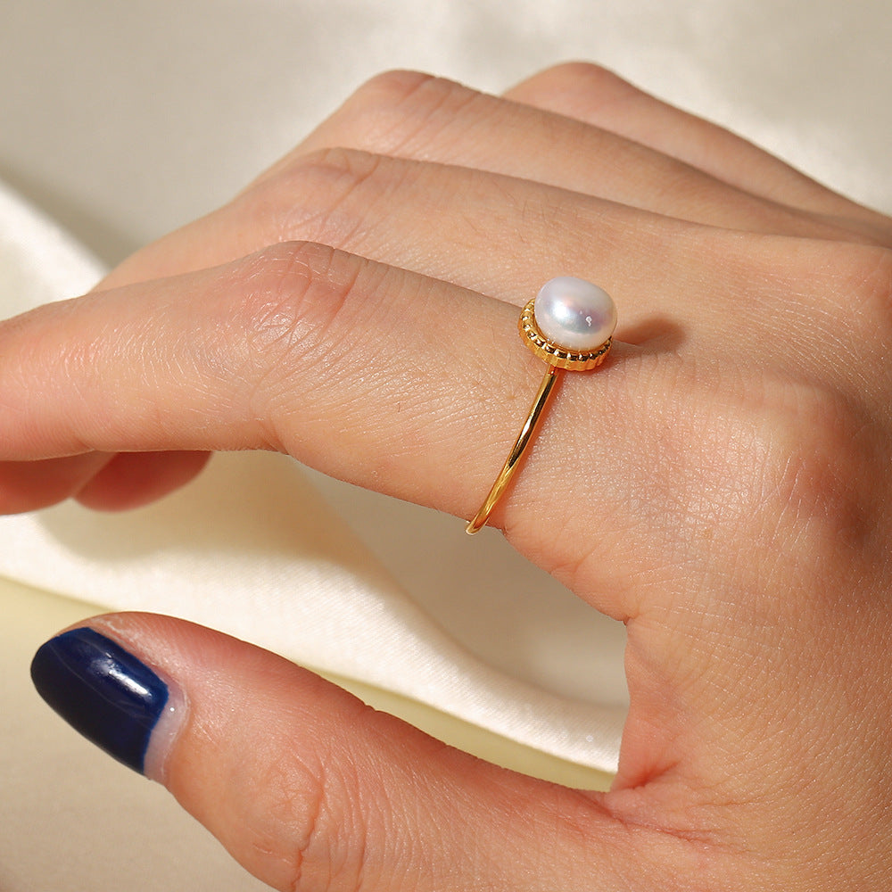 Anello Regolabile in Acciaio Inossidabile con Perle d'Acqua Dolce e Design Geometrico Placcato Oro 18K da Donna