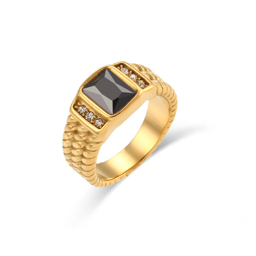 Anello di lusso geometrico in acciaio inossidabile con placcatura in oro 18 carati e dettagli in zirconi quadrati