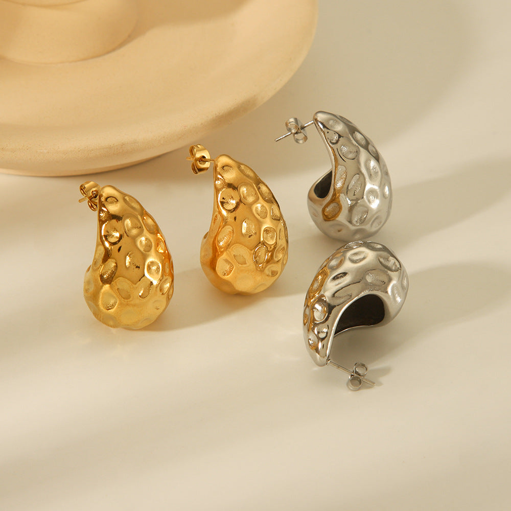 Pendientes modernos de lava para mujer de acero inoxidable chapado en oro de 18 quilates con textura geométrica martillada