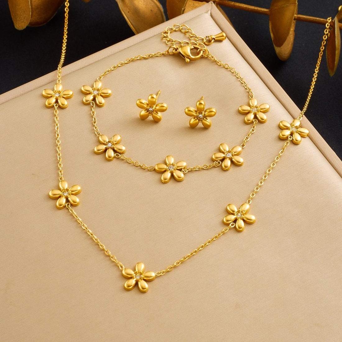 Minimalist Gold Plated Stainless Steel Flower Rhinestone Jewelry Set for Women