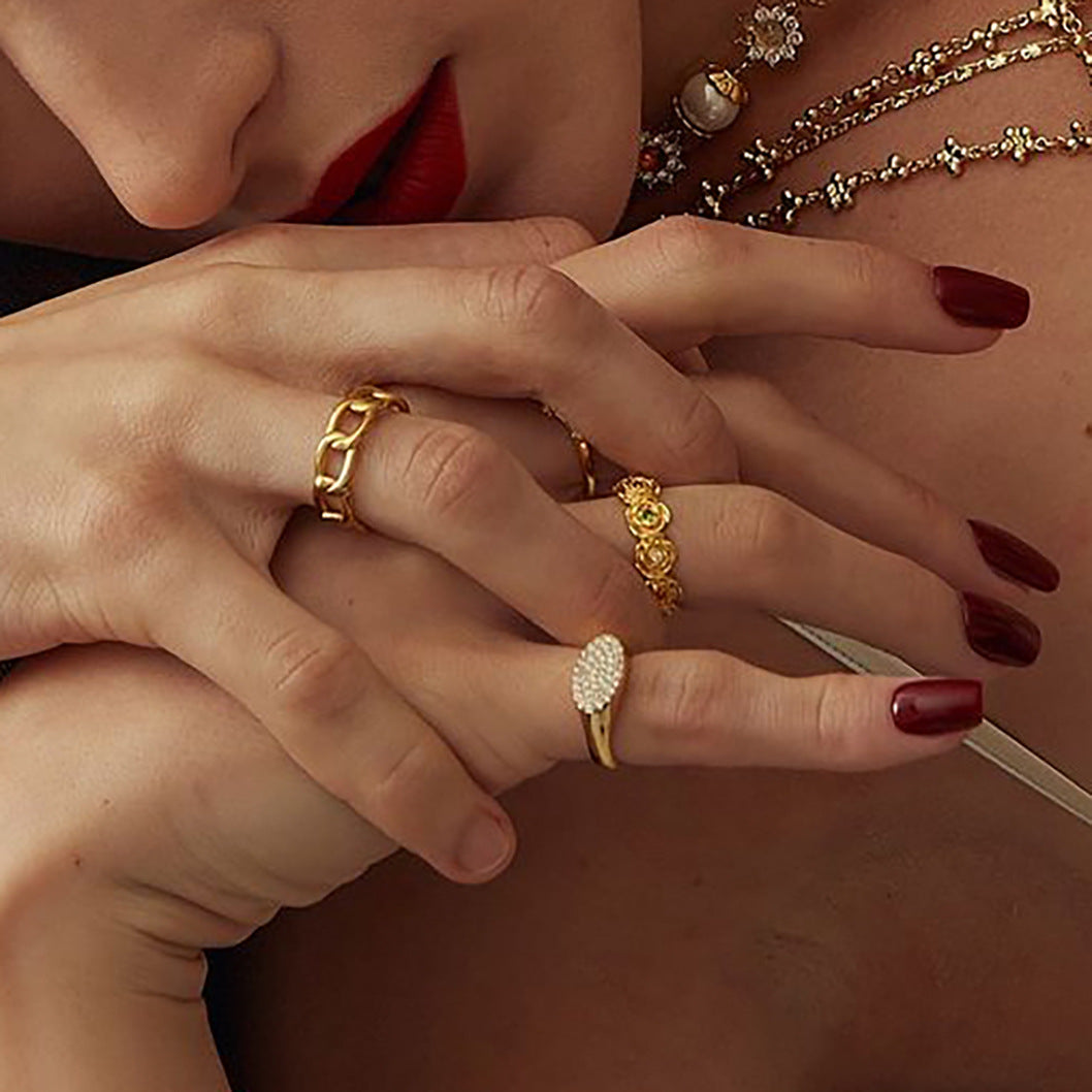 Anello a forma di fiore di rosa geometrico in acciaio al titanio con intarsio di strass per donna, gioielli di moda in acciaio inossidabile placcato