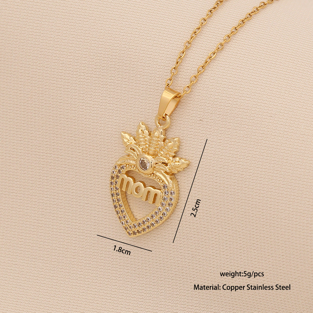Minimalist Heart-Shaped Stainless Steel Necklace for Women with 'MOM' Letter Pendant and Delicate Clavicle Chain