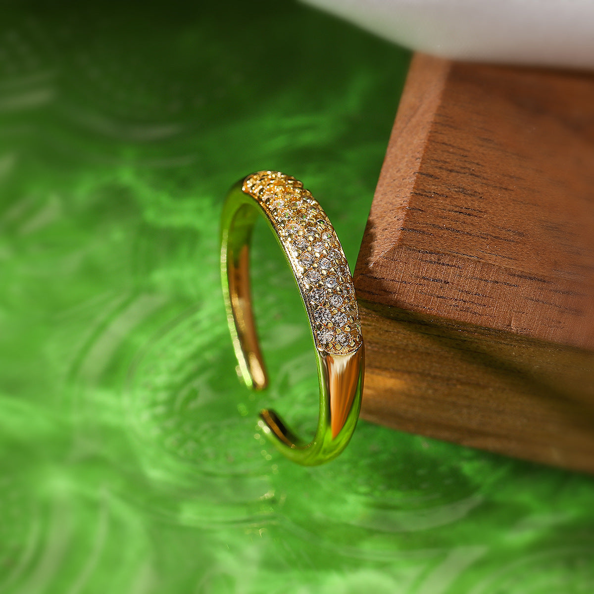 Minimalist Geometric Open Ring for Women in Copper with Micro-Paved Zirconia