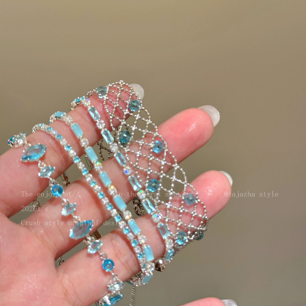 Luxury Elegant Geometric Plated Bracelet with Cubic Zirconia for Women