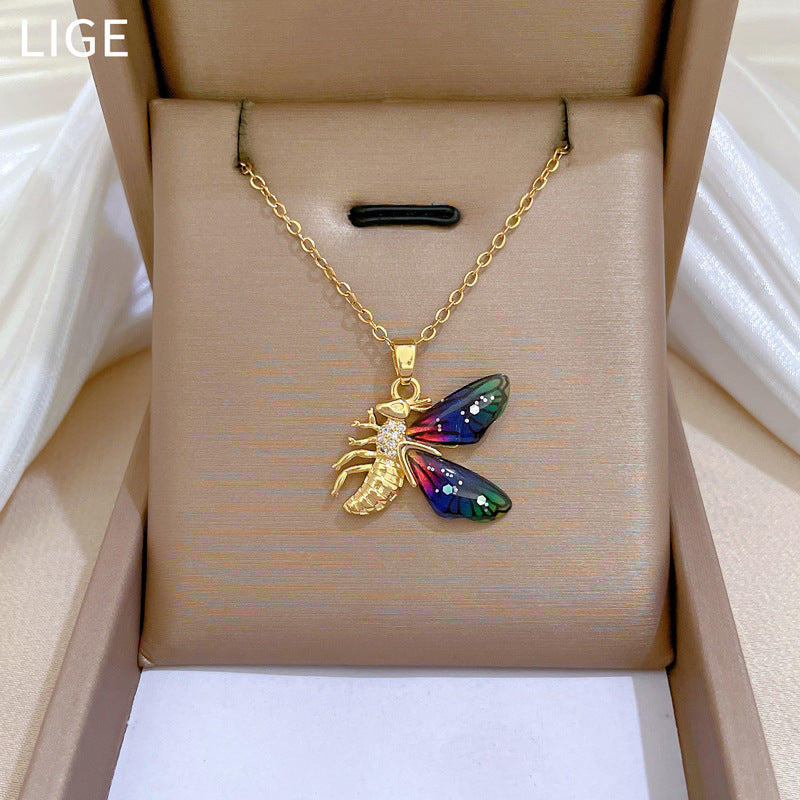 Collar Minimalista de Acero de Titanio con Forma de Abeja e Incrustaciones de Circonita Cúbica para Mujer, Cadena Ajustable con Colgante