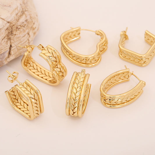 Aretes de aro de acero inoxidable con forma de corazón minimalista, diseño geométrico y acabado chapado